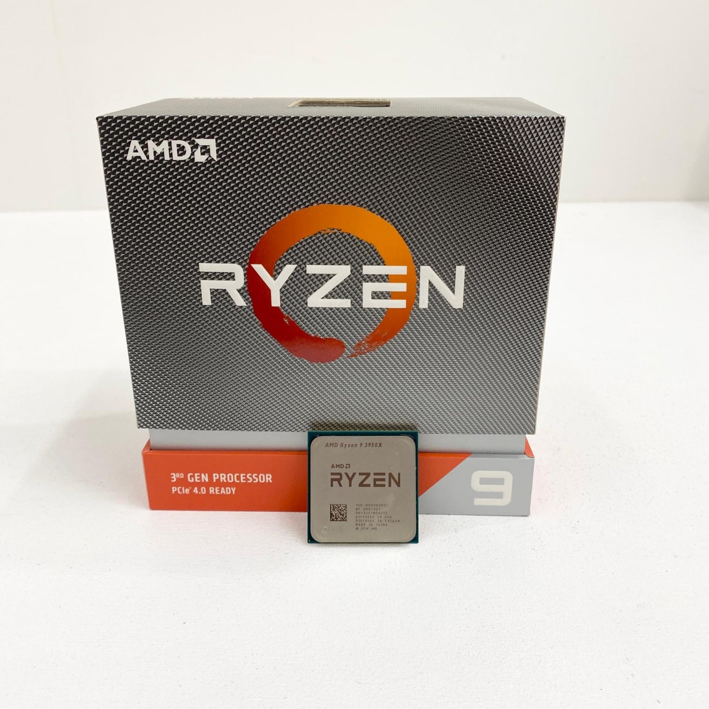 AMD Ryzen 9 3950X 16コア/3.5GHｚ/32スレッド Socket AM4 CPU本体・説明書付属【加古川店】