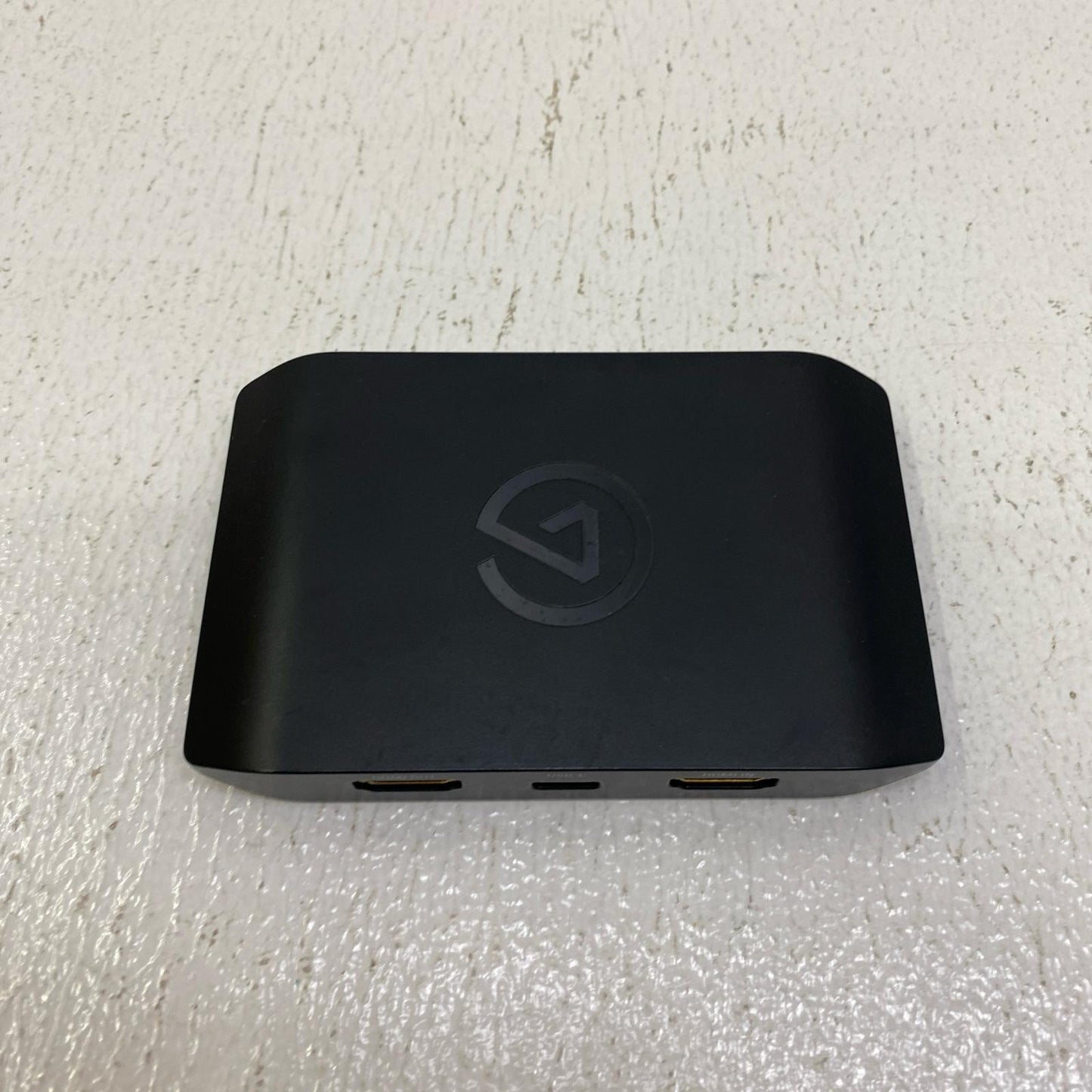 20GBE9902 Elgato Game Capture HD60 X 20GBE9902 HDMI　端子２口　IN,OUT 付属ケーブル社外製【加古川店】
