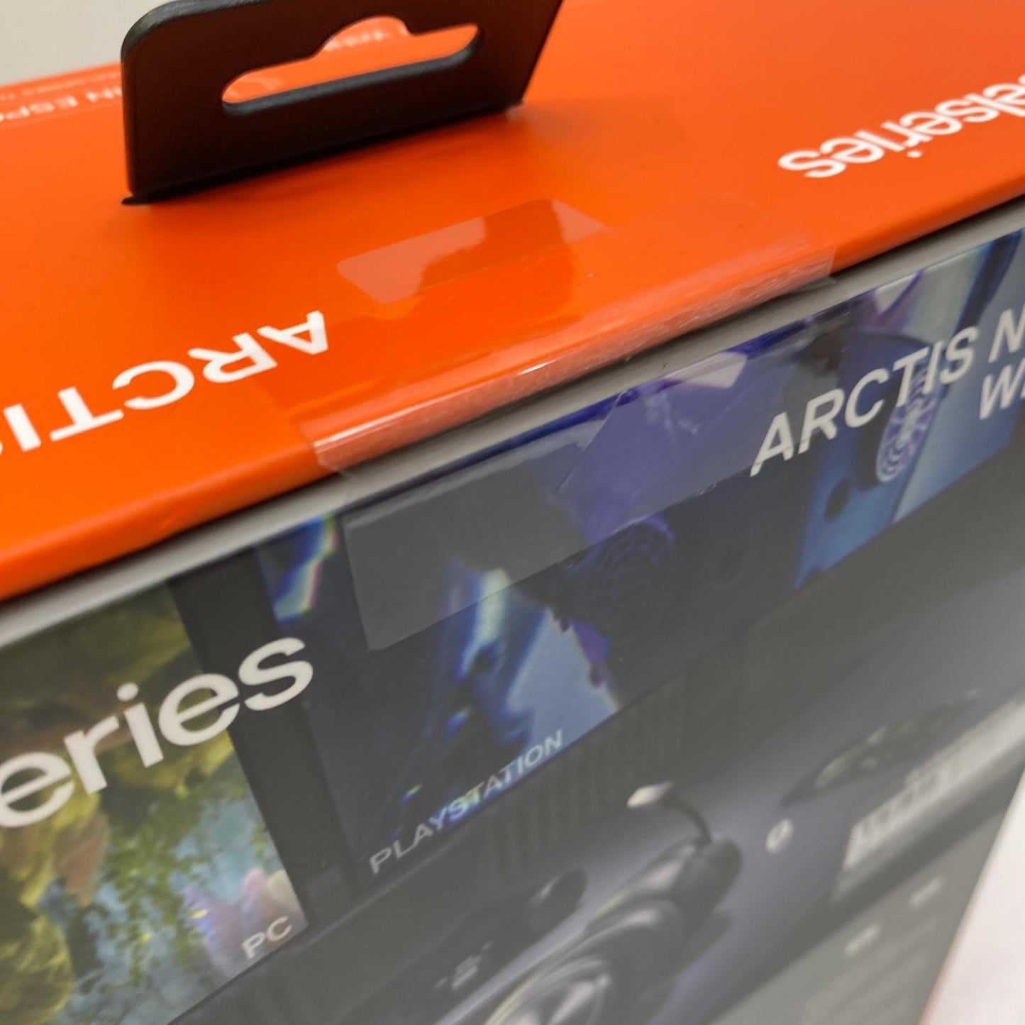 【未使用/未開封】 HS25 未開封 steelseries Arctis Nova Pro Wireless HS25 インターフェース 無線2.4GHz Bluetooth ミニプラグ【加古川店】