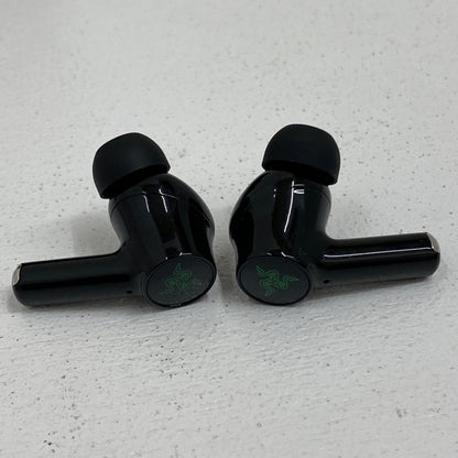 RZ12-05610100-R3A1 Razer Hammerhead V3 HyperSpeed RZ12-05610100-R3A1 基本仕様 カナル型、Bluetooth/USB Type-C(無線2.4GHz)【加古川店】