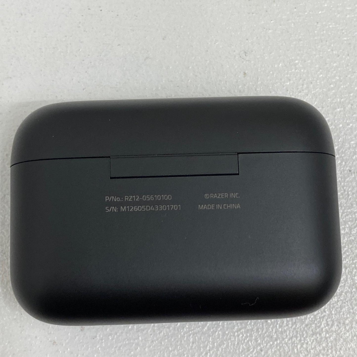 RZ12-05610100-R3A1 Razer Hammerhead V3 HyperSpeed RZ12-05610100-R3A1 基本仕様 カナル型、Bluetooth/USB Type-C(無線2.4GHz)【加古川店】