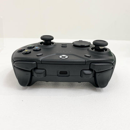 Razer Wloverine V2 Chroma ゲーミングコントローラー RZ06-0401 対応機種：Xbox ONE/Xbox SeriesX/S/Windows10 箱・USB・替えスティック×2・紙類付属【加古川店】