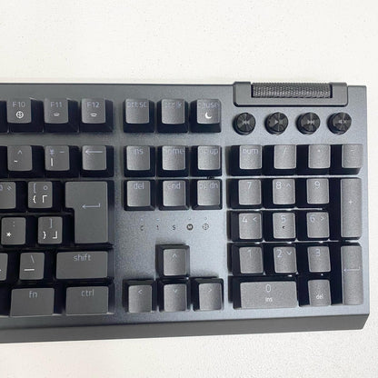 Razer BlackWidow V4 JP ゲーミングキーボード RZ03-04693100-R3J1 日本語配列 フルサイズ 黄軸 箱・USB・印刷物付属【加古川店】
