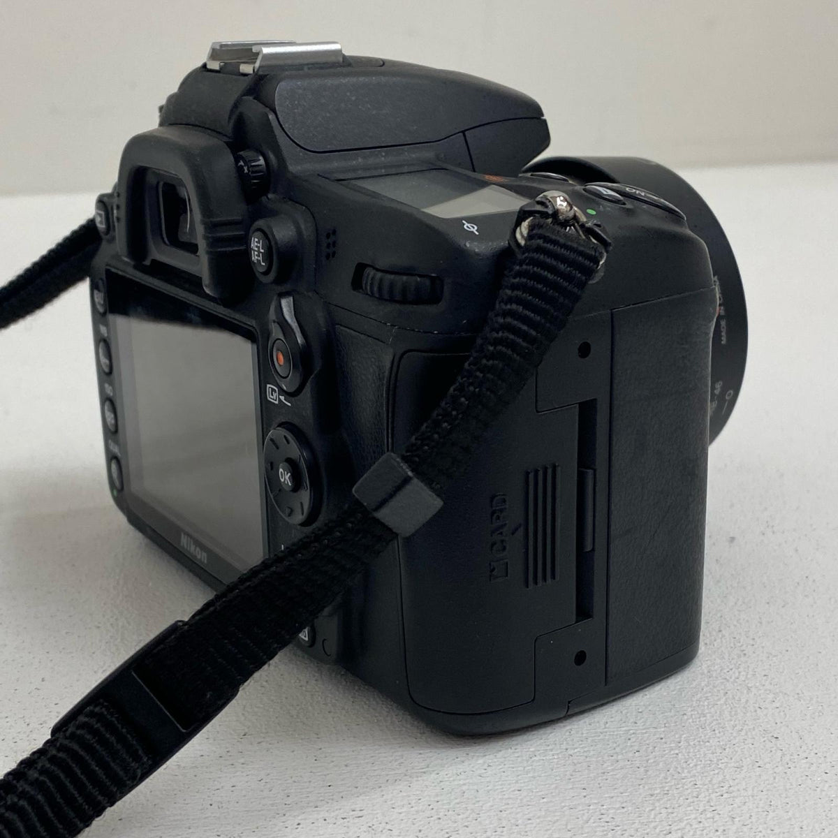 D7000 Nikon D7000 レンズセット D7000 一眼レフ ニコン F APS-C 1620万画素 35mm F1.8単焦点レンズ付き【加古川店】