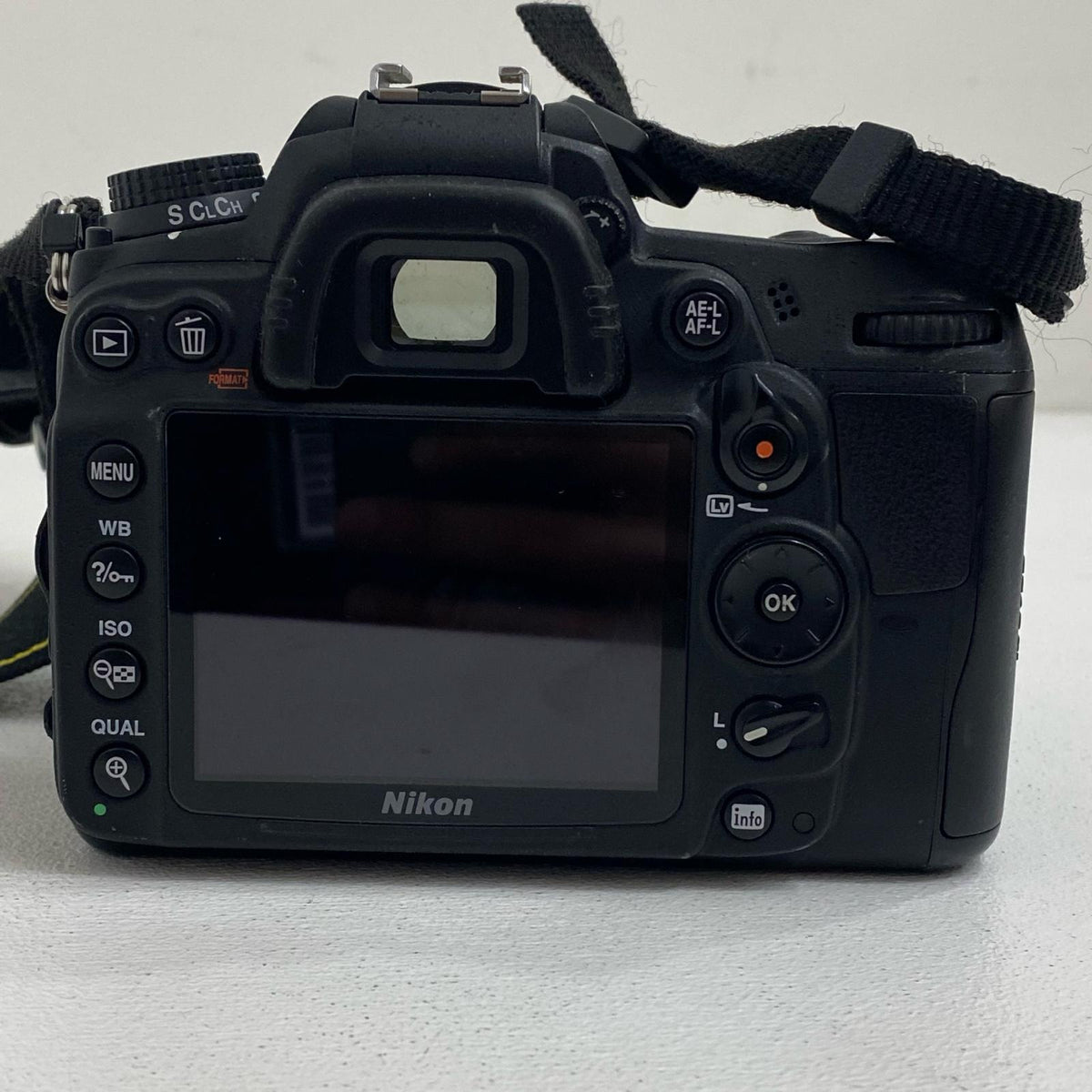 D7000 Nikon D7000 レンズセット D7000 一眼レフ ニコン F APS-C 1620万画素 35mm F1.8単焦点レンズ付き【加古川店】