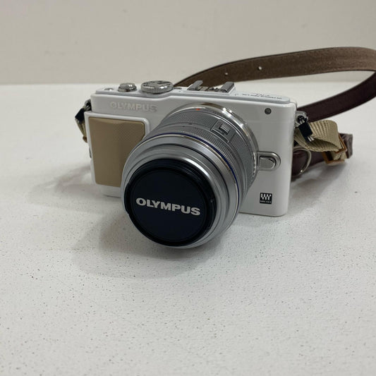E-PL5 OLYMPUS OLYMPUS PEN Lite E-PL5 レンズキット E-PL5 ミラーレス マイクロフォーサーズ フォーサーズ 1605万画素【加古川店】