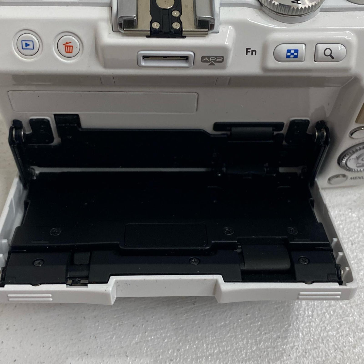 E-PL5 OLYMPUS OLYMPUS PEN Lite E-PL5 レンズキット E-PL5 ミラーレス マイクロフォーサーズ フォーサーズ 1605万画素【加古川店】