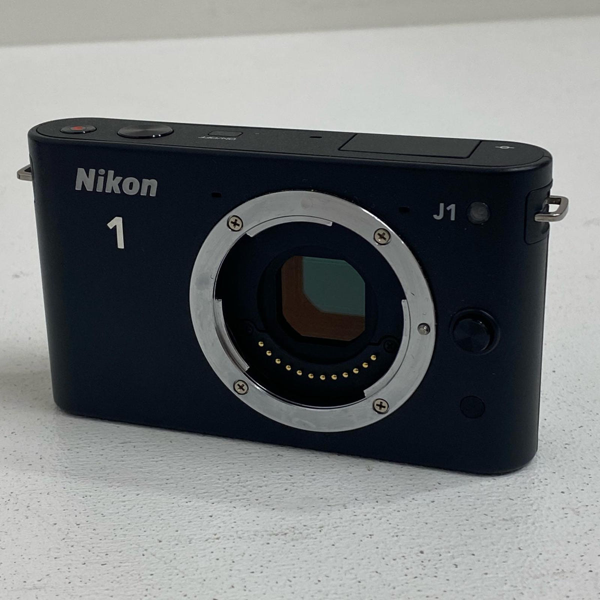 D33697 Nikon Nikon 1 J1 ダブルズームキット D33697 ミラーレス ニコン 1 1型 1010万画素 【液晶下部に黒線あり】【加古川店】