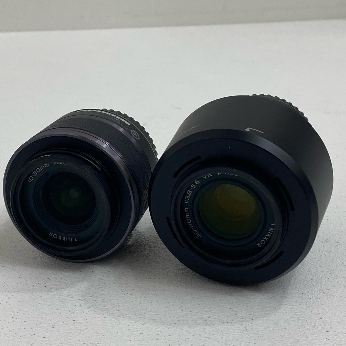 D33697 Nikon Nikon 1 J1 ダブルズームキット D33697 ミラーレス ニコン 1 1型 1010万画素 【液晶下部に黒線あり】【加古川店】