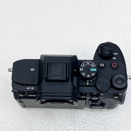 SONY ソニー ILCE-7M4 α7 IV | デジタル一眼カメラαボディ ミラーレス αEマウント 撮像素子フルサイズ 3300万画素 Wi-Fi対応 ボディキャップ・バッテリー・USB・AC・ストラップ・印刷物付属【加古川店】