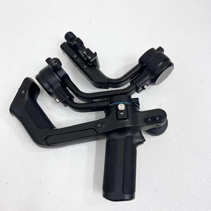FeiyuTech SCORP-C ジンバル カメラスタビライザー 一眼レフ・ミラーレス・DSLRカメラ用 箱・USB×5・三脚・リリースプレート・カメラベース・取付ネジ付属【加古川店】