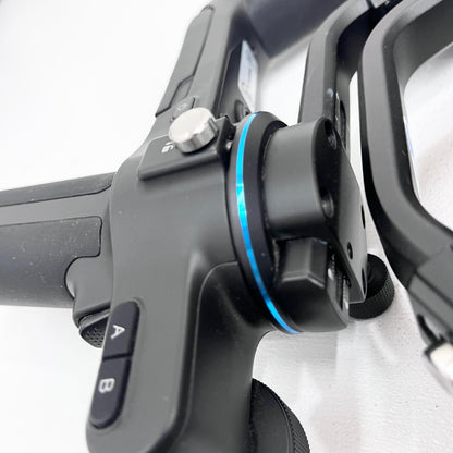 FeiyuTech SCORP-C ジンバル カメラスタビライザー 一眼レフ・ミラーレス・DSLRカメラ用 箱・USB×5・三脚・リリースプレート・カメラベース・取付ネジ付属【加古川店】