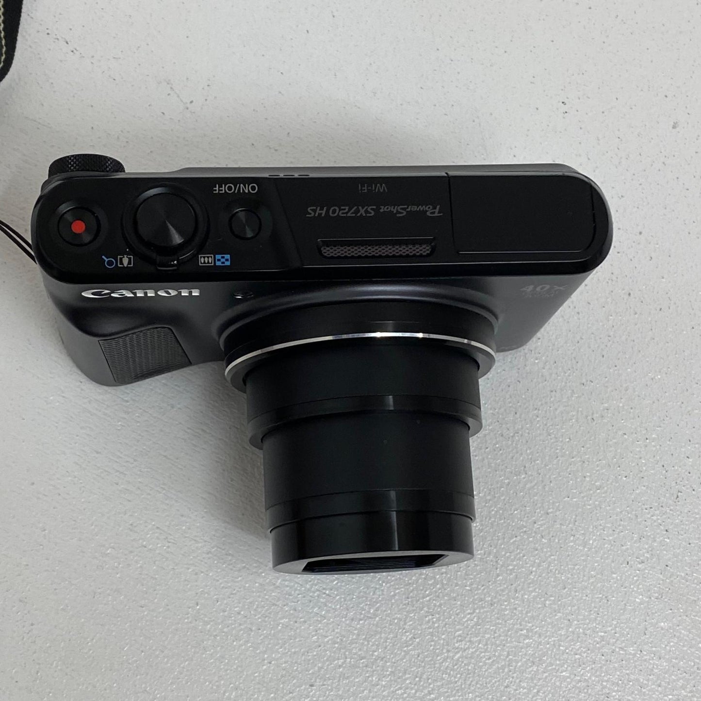 PC2272 Canon PowerShot SX720 HS PC2272 デジタルカメラ 1/2.3型 2030万画素 WIFI対応【加古川店】