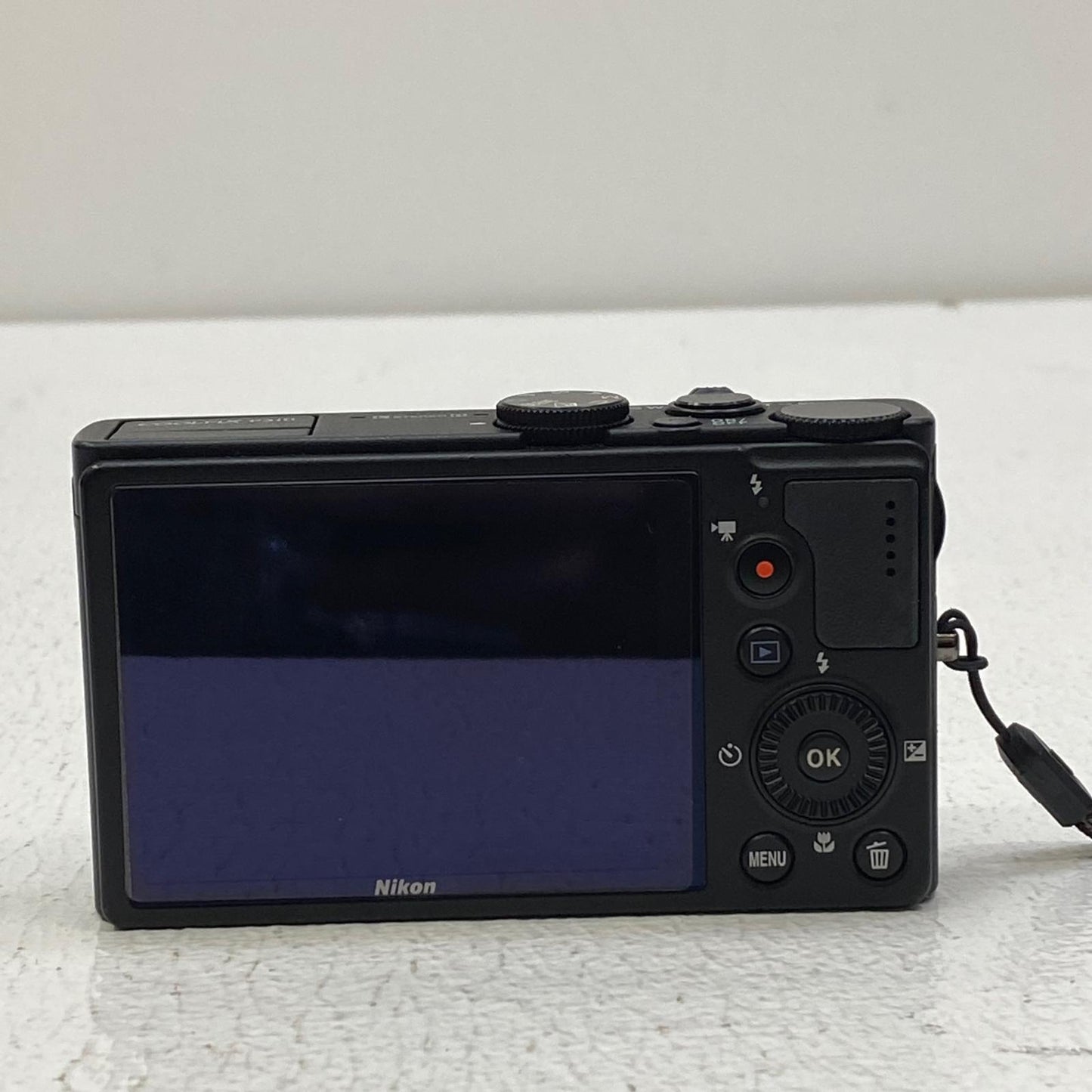 P310 Nikon COOLPIX P310 P310 デジタルカメラ 1/2.3型 1605万画素 【バッテリー蓋不良あり(閉まりが悪い)、充電器欠品】【加古川店】