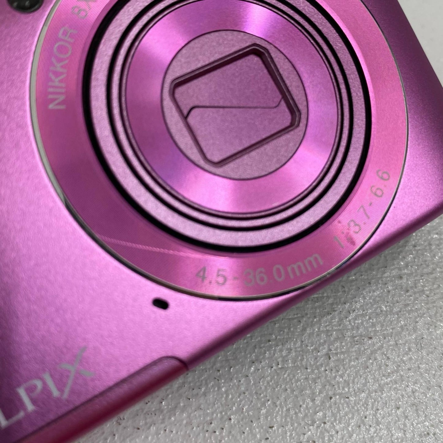 S3700 Nikon COOLPIX S3700 S3700 デジタルカメラ 1/2.3型 2005万画素 Wi-Fi対応 充電器欠品【加古川店】