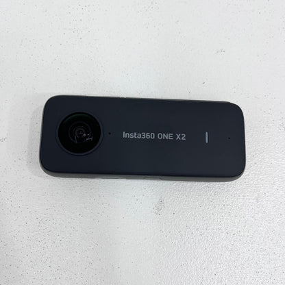 Insta360 ONE X2 CINOSXX/A アクションカメラ 1/2.3型 1800万画素 Wi-Fi対応 箱・バッテリー×3・充電器・USB・キャリングケース・印刷物付属【加古川店】