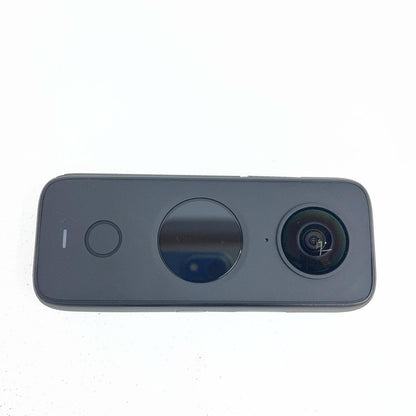 Insta360 ONE X2 CINOSXX/A アクションカメラ 1/2.3型 1800万画素 Wi-Fi対応 箱・バッテリー×3・充電器・USB・キャリングケース・印刷物付属【加古川店】