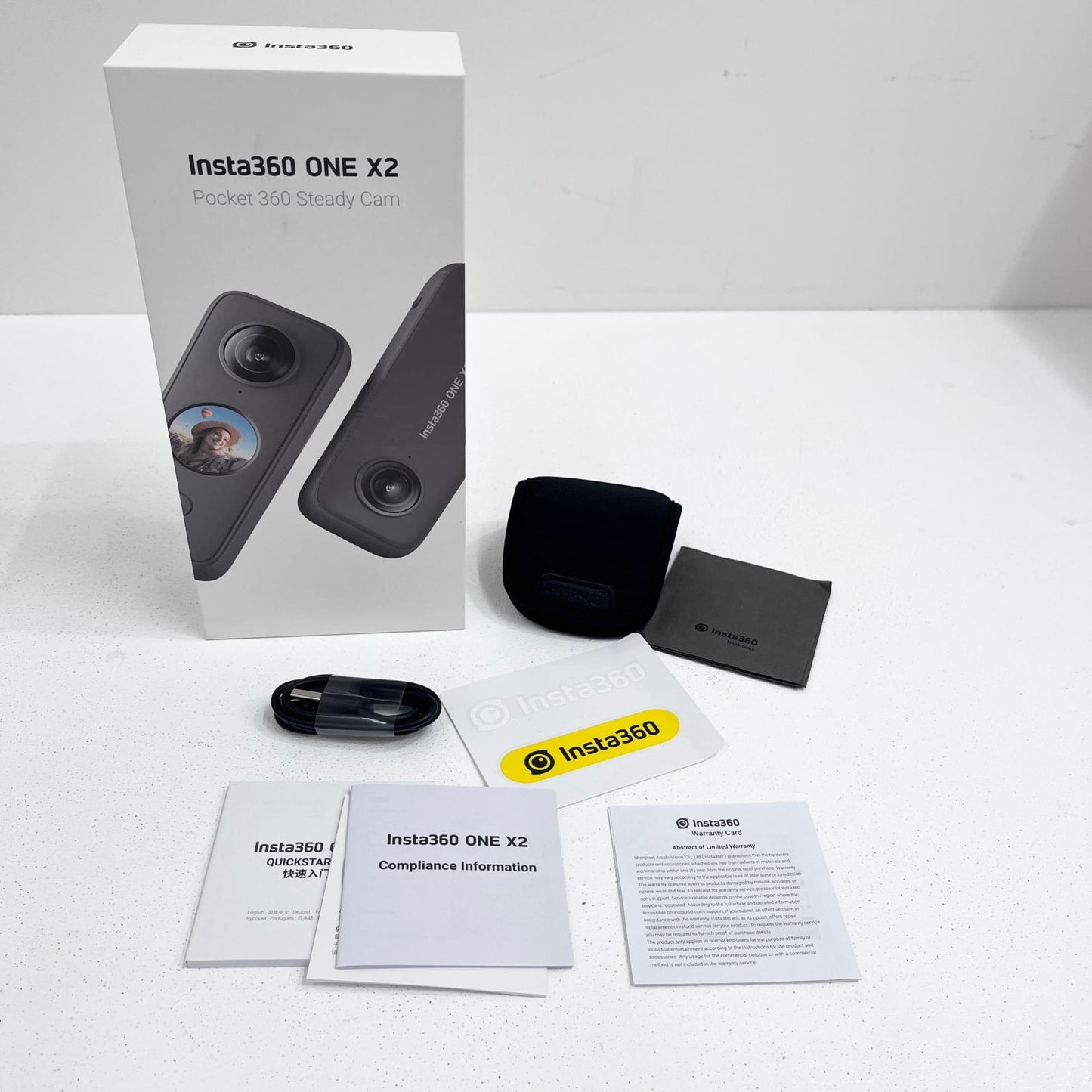 Insta360 ONE X2 CINOSXX/A アクションカメラ 1/2.3型 1800万画素 Wi-Fi対応 箱・バッテリー×3・充電器・USB・キャリングケース・印刷物付属【加古川店】