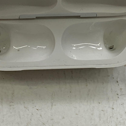 MFHP4J/A Apple AirPods Pro 第3世代 MFHP4J/A【加古川店】