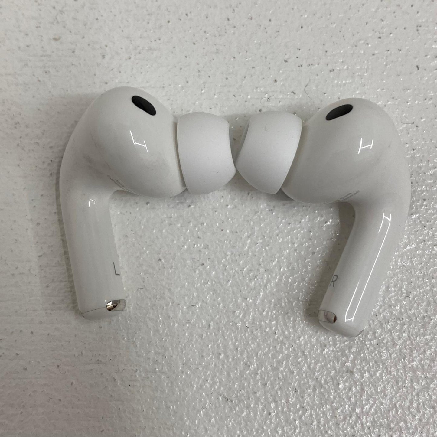 MFHP4J/A Apple AirPods Pro 第3世代 MFHP4J/A【加古川店】
