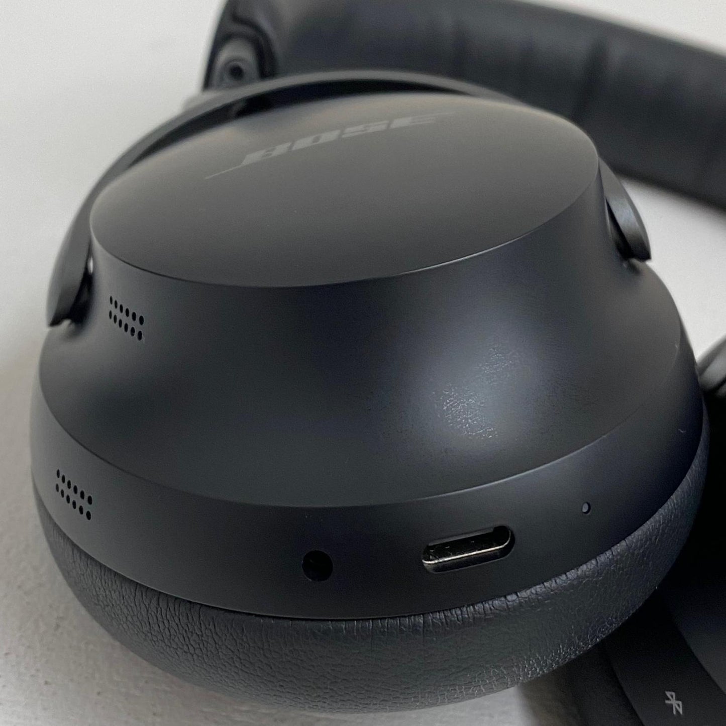 880066-0100 Bose QuietComfort Ultra Headphones 880066-0100【加古川店】