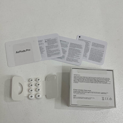 MFHP4J/A Apple AirPods Pro 第3世代 MFHP4J/A【加古川店】