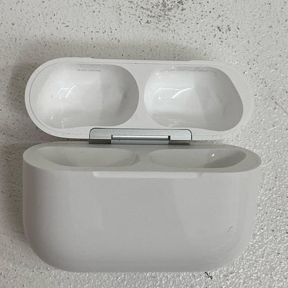 MFHP4J/A Apple AirPods Pro 第3世代 MFHP4J/A【加古川店】