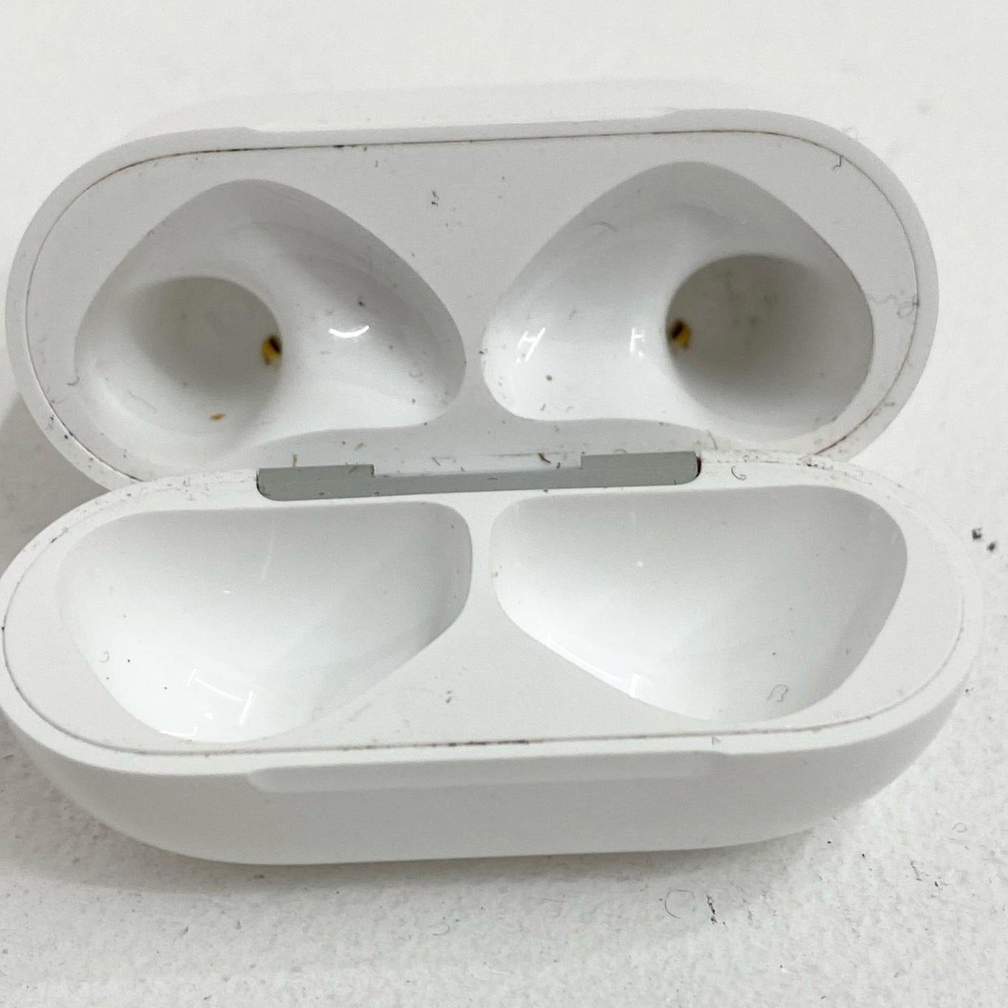 Apple AirPods4 ワイヤレスイヤホン ANC搭載モデル F36XX9MX5M Bluetooth 防水・防塵 ノイズキャンセリング 外音取り込み 箱・マニュアル付属【加古川店】