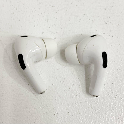 Apple AirPods Pro 第2世代 ワイヤレスイヤホン MTJV3J/A L4962QH4CF Bluetooth 防水・防塵 ノイズキャンセリング 外音取り込み 本体のみ ケース傷【加古川店】