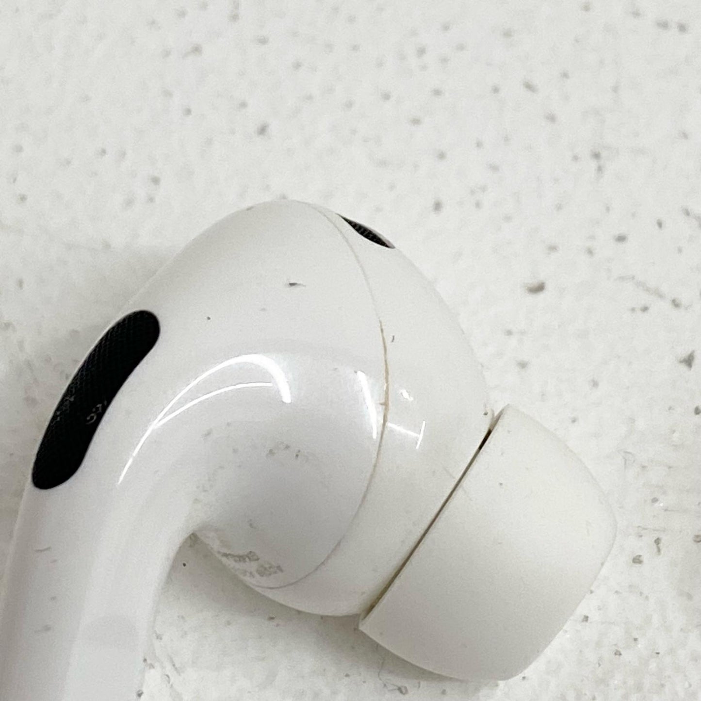 Apple AirPods Pro 第2世代 ワイヤレスイヤホン MTJV3J/A L4962QH4CF Bluetooth 防水・防塵 ノイズキャンセリング 外音取り込み 本体のみ ケース傷【加古川店】