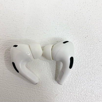 Apple AirPods Pro 第2世代 ワイヤレスイヤホン MQD83J/A JVF770HN6K Bluetooth 防水・防塵 ノイズキャンセリング 外音取り込み 充電ケーブル・イヤーピース・マニュアル付属【加古川店】
