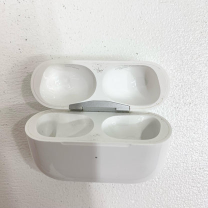 Apple AirPods Pro 第2世代 ワイヤレスイヤホン MQD83J/A JVF770HN6K Bluetooth 防水・防塵 ノイズキャンセリング 外音取り込み 充電ケーブル・イヤーピース・マニュアル付属【加古川店】