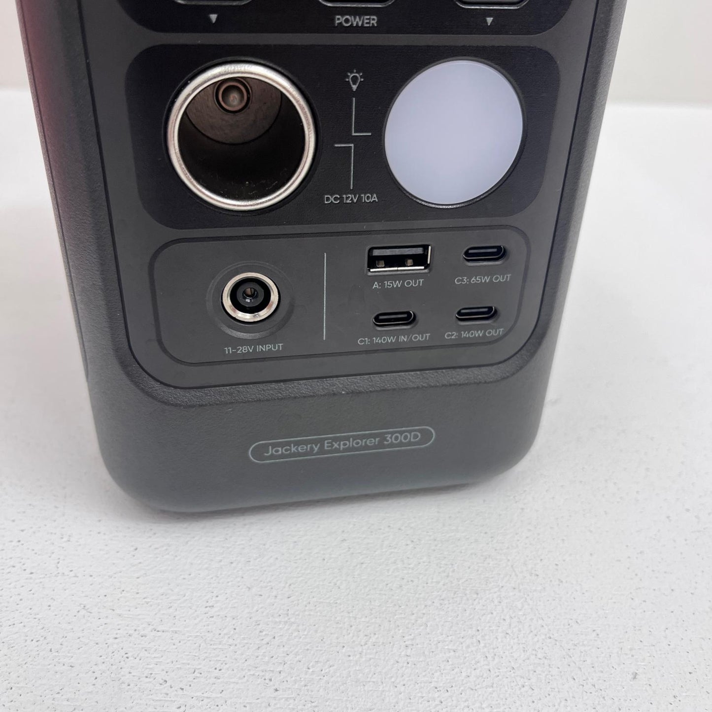 JE-300D Jackery Japan Jackery ポータブル電源 300D JE-300D 基本仕様 288Wh/15000mAh LEDライト搭載【加古川店】