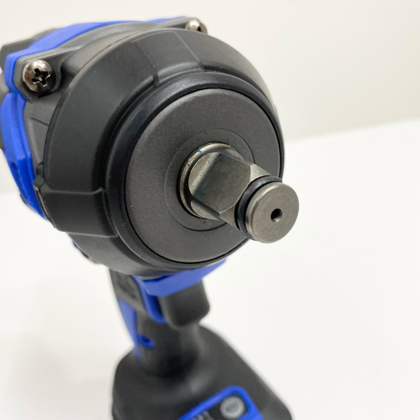 VESSEL SP-8141 充電式インパクトレンチ 18.5V 収納ケース・バッテリー・充電器・ガイド付属 BO1807　ベッセル【加古川店】