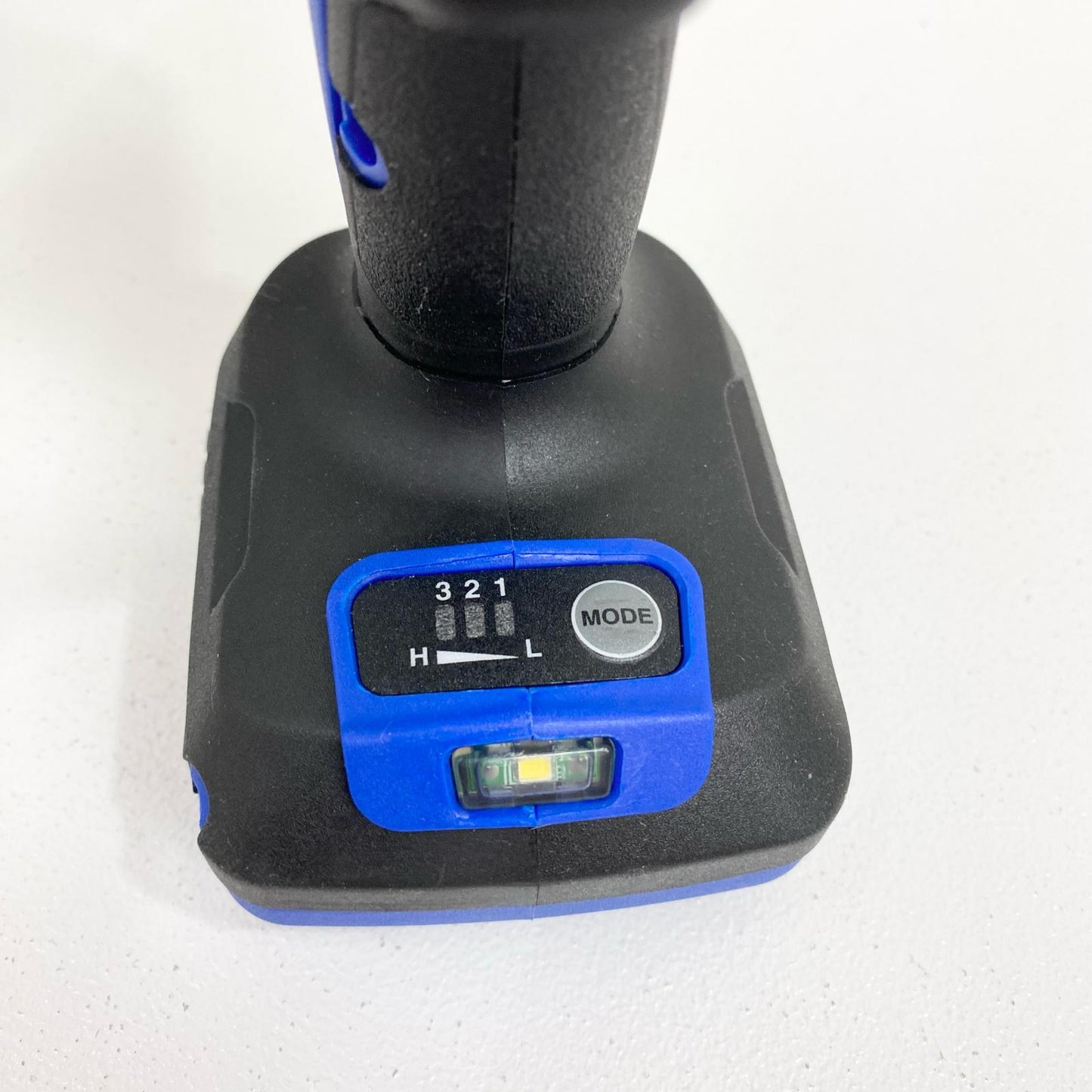 VESSEL SP-8141 充電式インパクトレンチ 18.5V 収納ケース・バッテリー・充電器・ガイド付属 BO1807　ベッセル【加古川店】