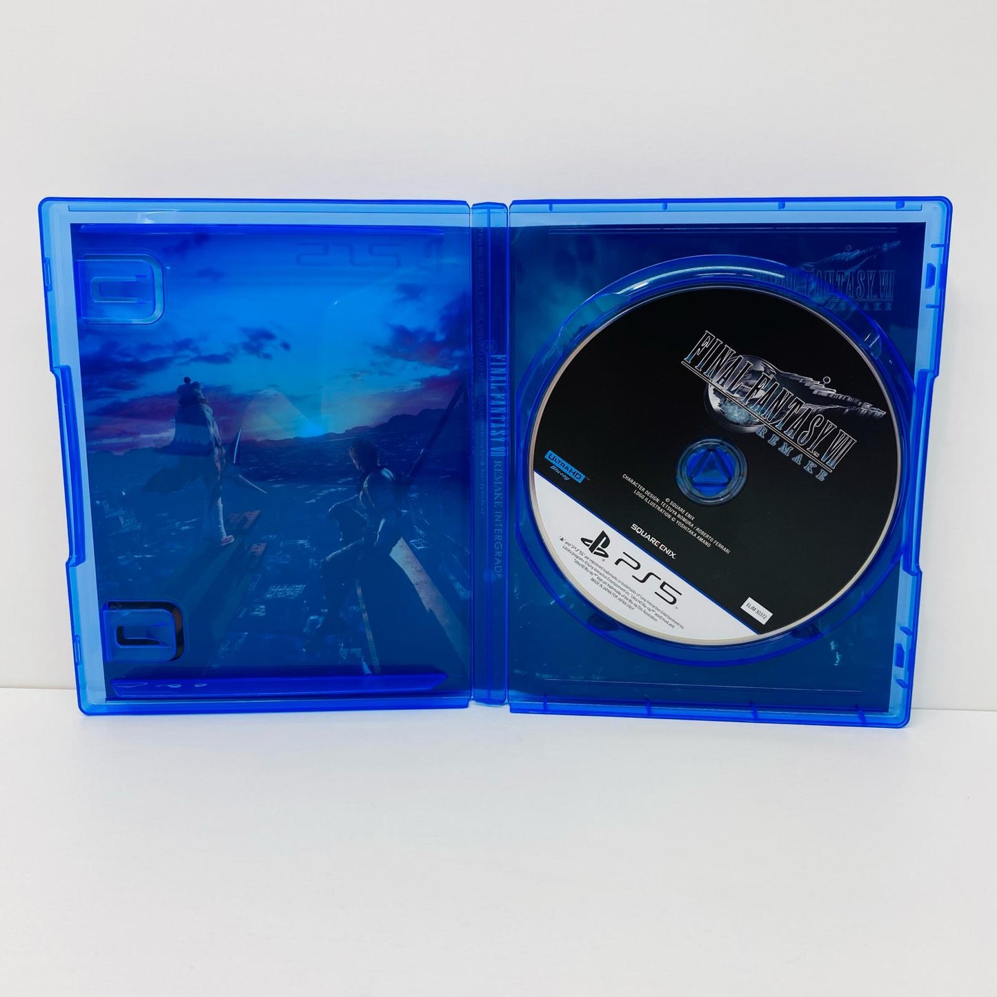 【中古】 ゲームソフト ファイナルファンタジー7 リメイク インターグレード 廉価版 プレイステーション5 ロールプレイング ELJM-30372