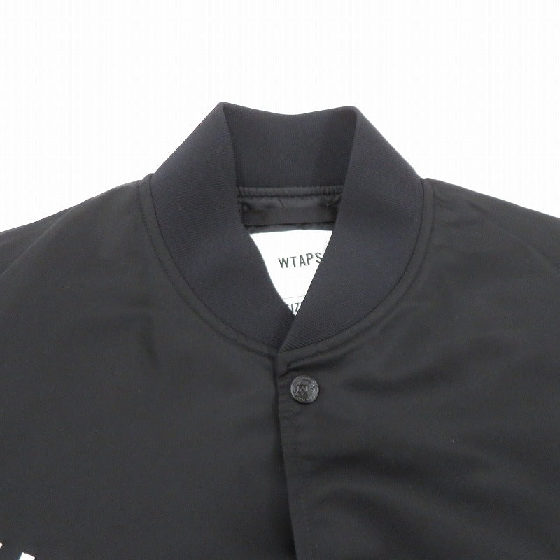 W)TAPS | ダブルタップス TEAM / JACKET / NYLON. TWILL スタジャン 261TQDT-JKM01 ブラック サイズ：1【瀬戸大橋店】