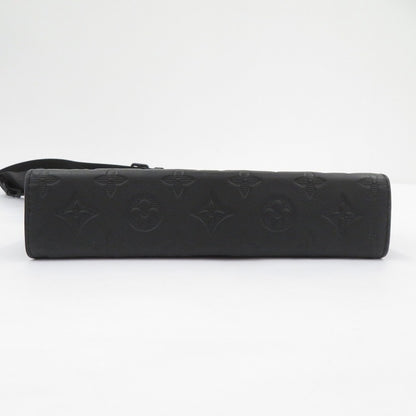 LOUIS VUITTON | ルイ・ヴィトン モノグラム シャドウ ガストン･ウェアラブル ウォレット ショルダーバッグ M81115 ブラック【瀬戸大橋店】