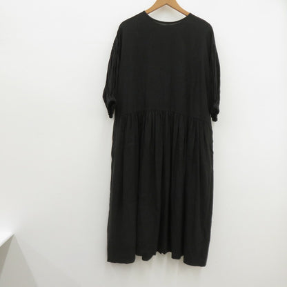 nest Robe | ネストローブ ヘンプバルーンスリーブ ワンピース 01212-1193 ブラック サイズ：FreeSize【瀬戸大橋店】