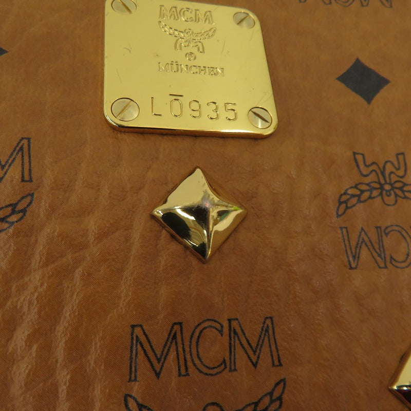 MCM | エム・シー・エム ヴィセトス スタッズ クラッチバッグ MXZ4AVE82CO001 ブラウン【瀬戸大橋店】