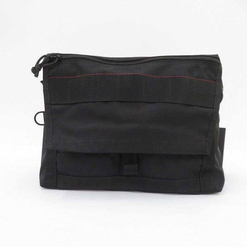 BRIEFING | ブリーフィング × BEAMS PLUS FLEET MESSENGER 13 ショルダーバッグ 38-61-0010-106-19-88 ブラック【瀬戸大橋店】