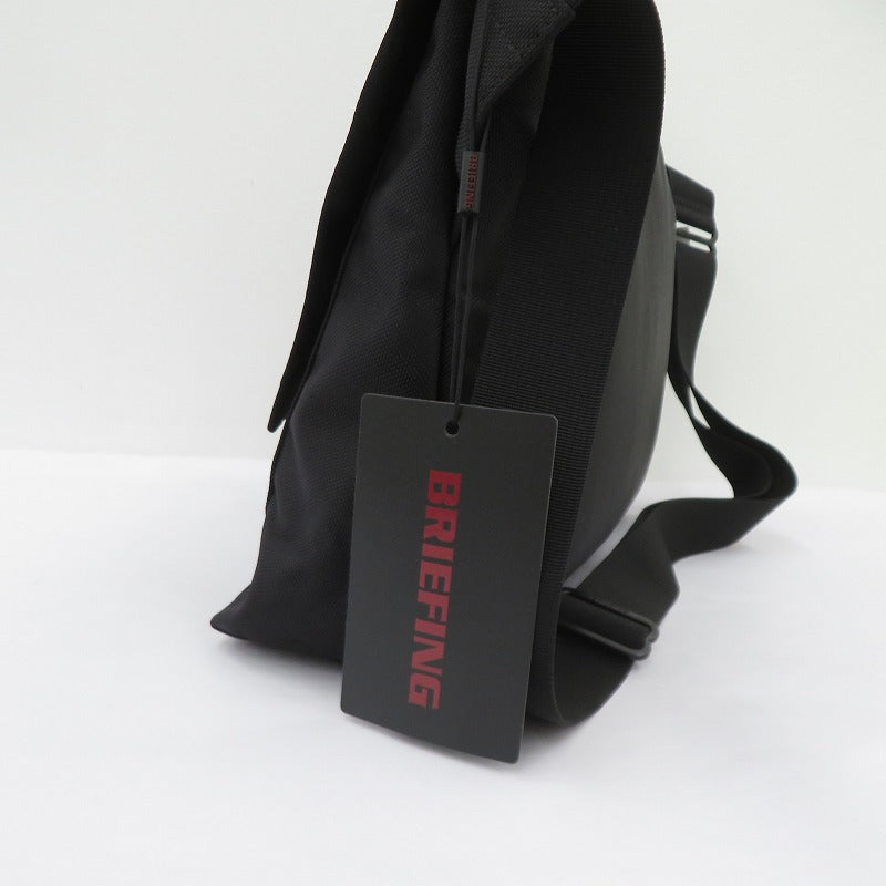 BRIEFING | ブリーフィング × BEAMS PLUS FLEET MESSENGER 13 ショルダーバッグ 38-61-0010-106-19-88 ブラック【瀬戸大橋店】