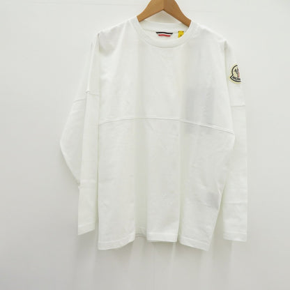 MONCLER GENIUS | モンクレールジニアス アームパッチ ロングスリーブ 長袖Ｔシャツ F10928D70000 V8136 ホワイト サイズ：S【瀬戸大橋店】