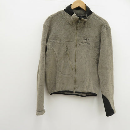 ARC'TERYX | アークテリクス DELTA フリースジャケット その他アウター グレー サイズ：M【瀬戸大橋店】