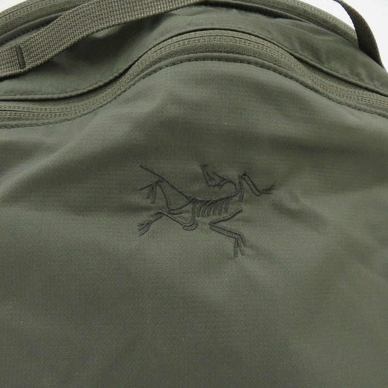 ARC'TERYX | アークテリクス Heliad 15 Backpack リュック・デイパック X00001040302 カーキ【瀬戸大橋店】