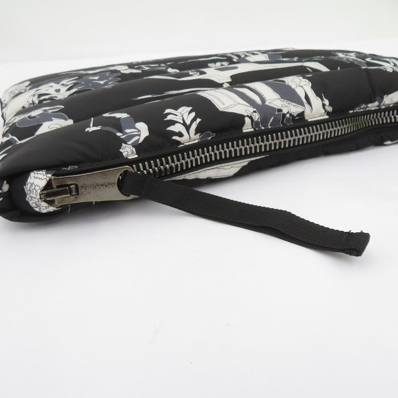 MONCLER | モンクレール BUSTA PIUMINO クラッチバッグ C209P0085305 539AD ブラック【瀬戸大橋店】