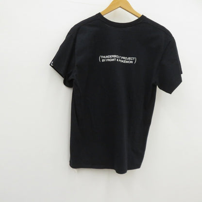 FRAGMENT | フラグメント ×Pokemon/THUNDERBOLT PROJECT/FRGMT LOGO TEE 半袖Ｔシャツ ブラック サイズ：L【瀬戸大橋店】
