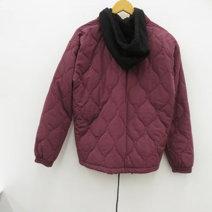 ONITSUKA TIGER | オニツカタイガー QUILTED JACKET キルティング ジャケット その他アウター 2183B416 ボルドー/バーガンディー サイズ：S【瀬戸大橋店】