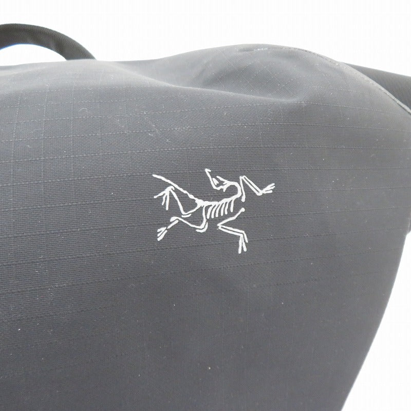 ARC'TERYX | アークテリクス Granville 10 Courier Bag ショルダーバッグ X00001038401 ブラック【瀬戸大橋店】