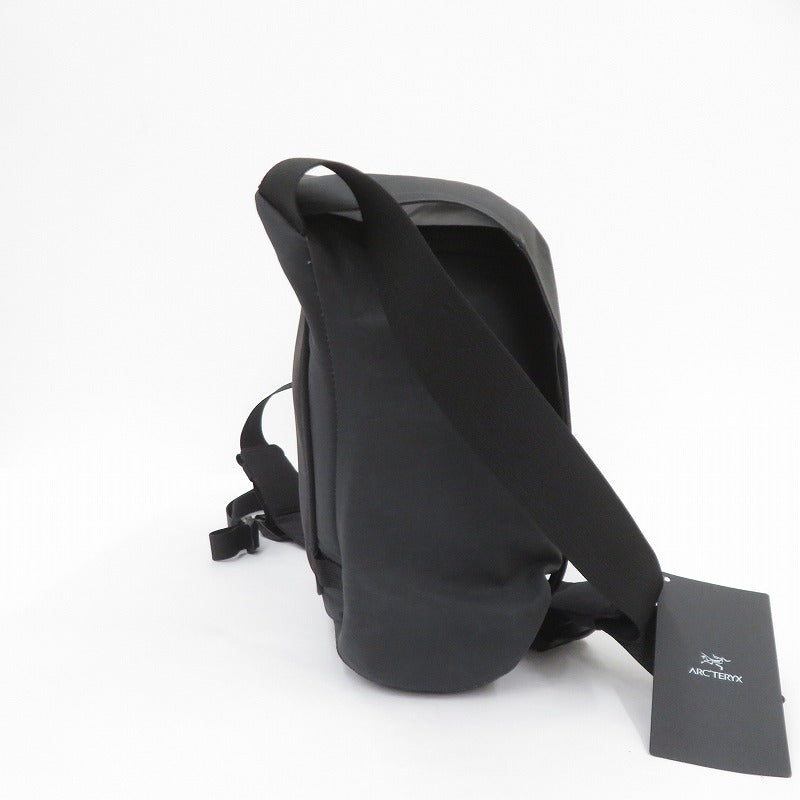 ARC'TERYX | アークテリクス Granville 10 Courier Bag ショルダーバッグ X00001038401 ブラック【瀬戸大橋店】